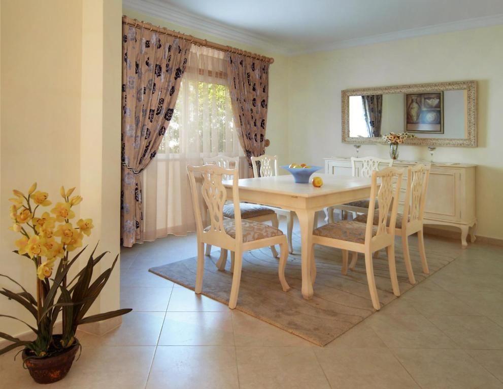 Oasis Parque Country Club Ξενοδοχείο Portimão Δωμάτιο φωτογραφία