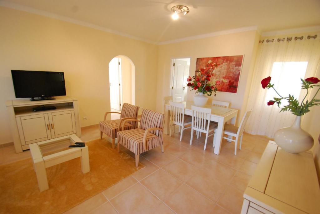 Oasis Parque Country Club Ξενοδοχείο Portimão Δωμάτιο φωτογραφία
